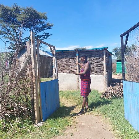 Maasai Homestay Camping Sekenani Экстерьер фото