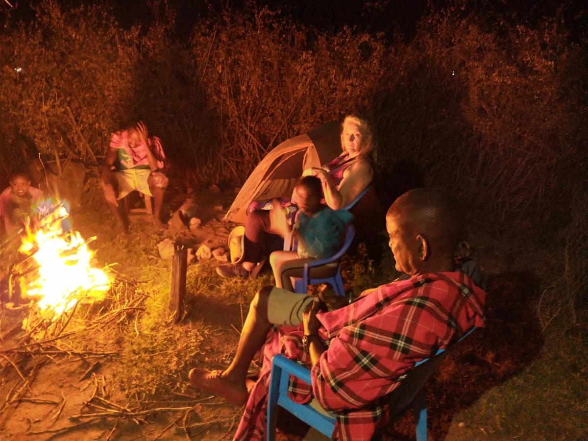 Maasai Homestay Camping Sekenani Экстерьер фото