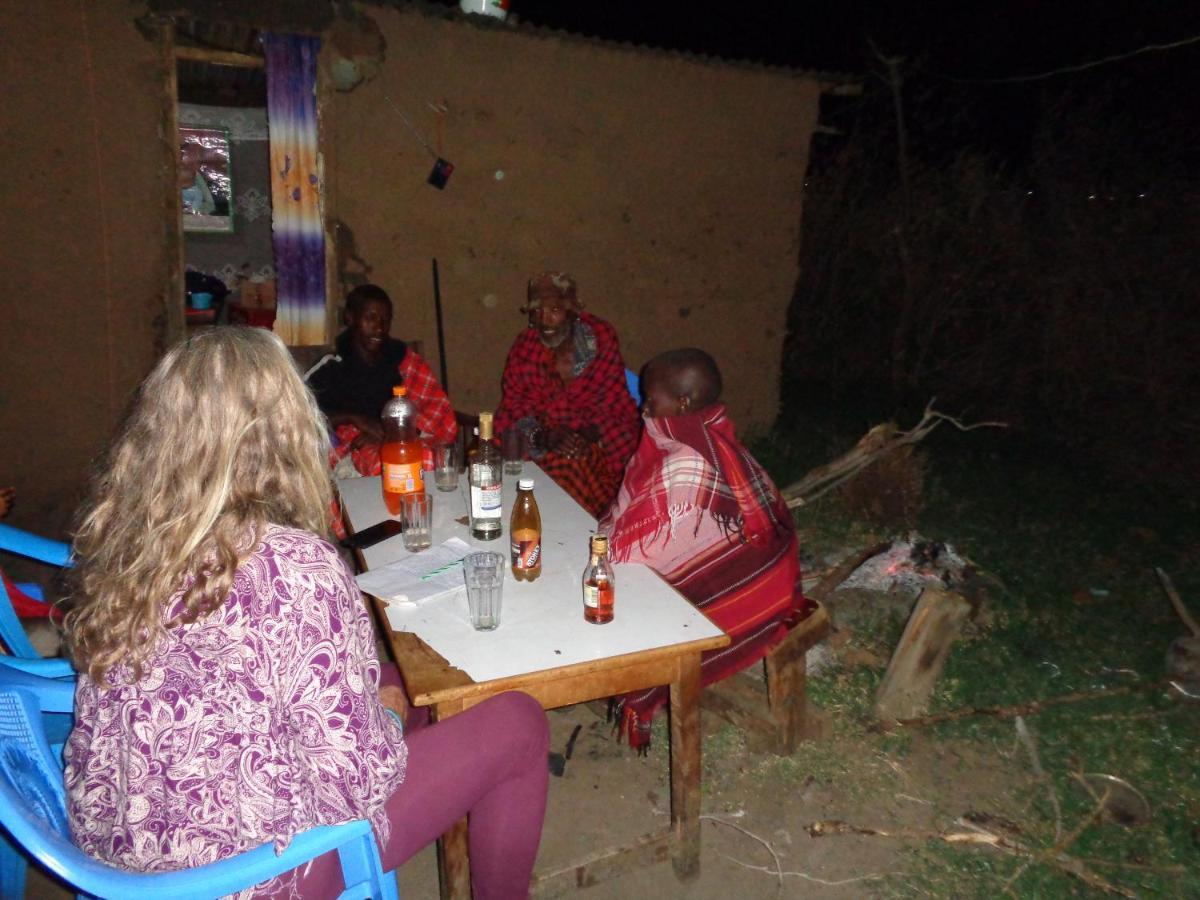 Maasai Homestay Camping Sekenani Экстерьер фото